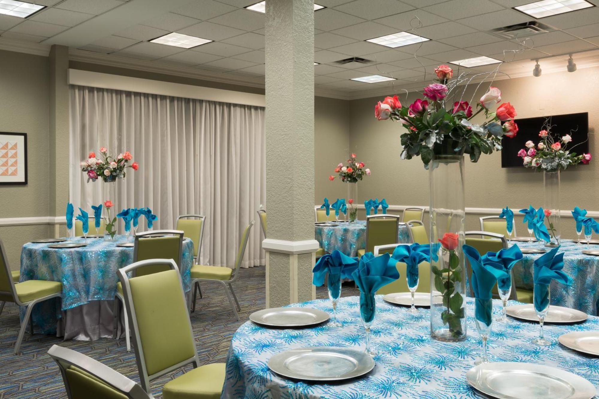 Holiday Inn Express Hotel & Suites Ft. Lauderdale-Plantation By Ihg Exterior photo